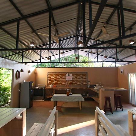 Jungle'S Edge Hotel Носара Екстериор снимка